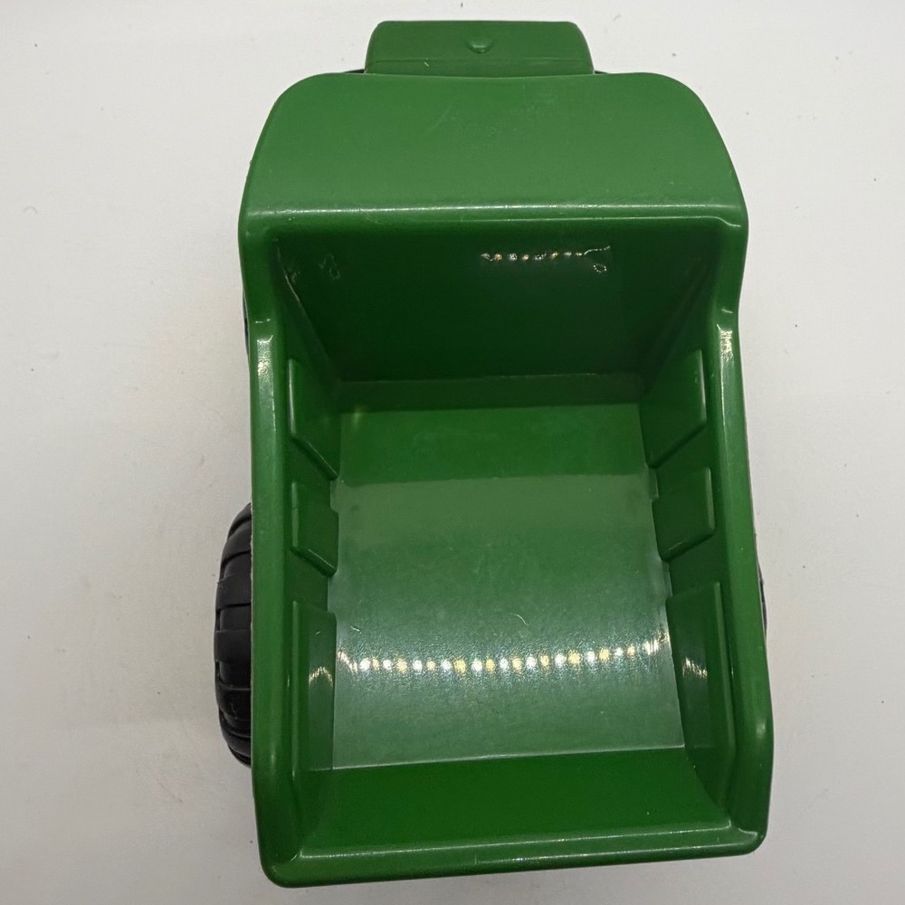 John Deere Green Plastic Dump Truck Toy Big Wheels Kids Play 4 in Construction - Picture 5 of 9
